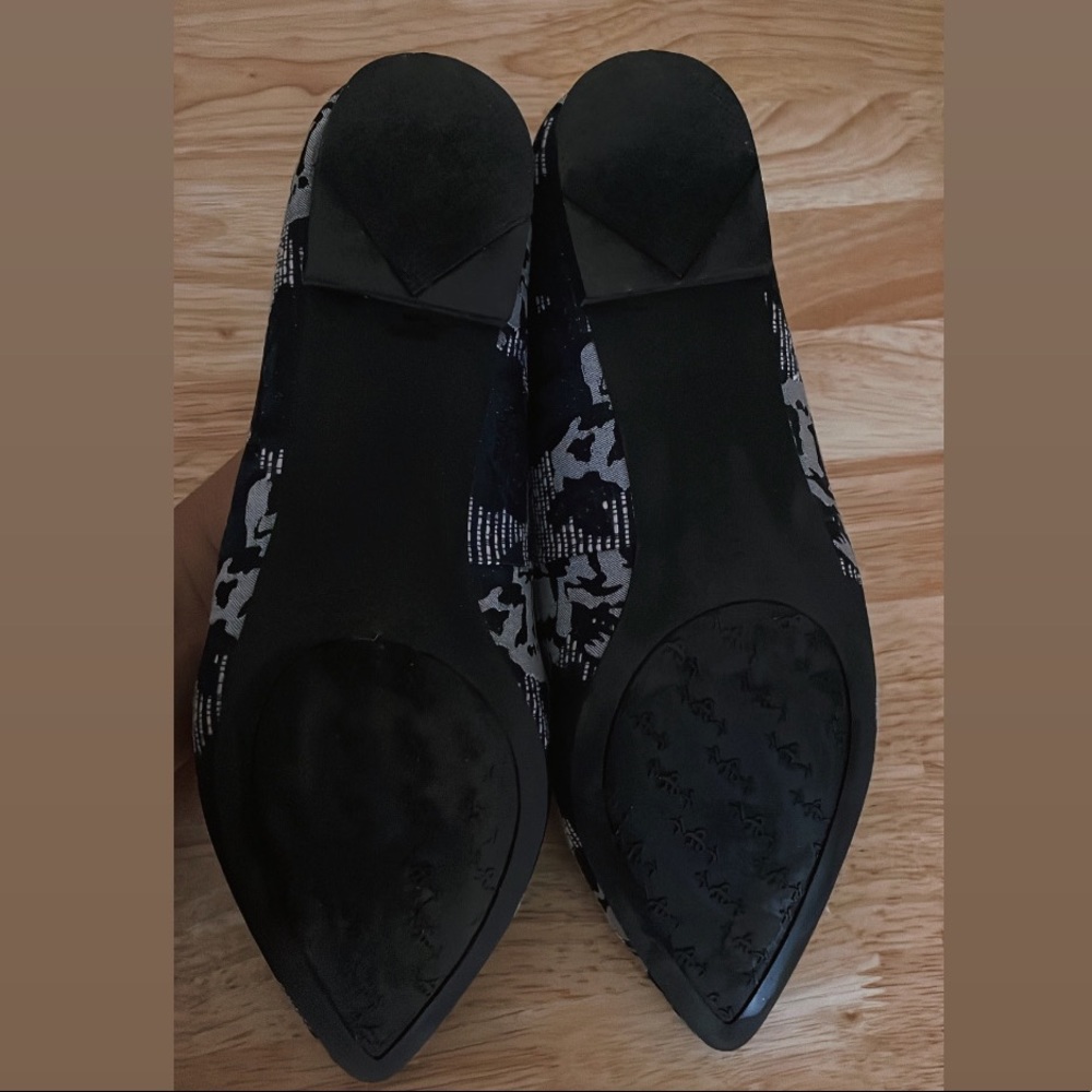 Kelly & Katie Blue Floral Loafer Flats - Picture 5 of 5